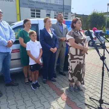 Rodzina 800 Plus - konferencja w Radomsku z udziałem poseł Anny Milczanowskiej
