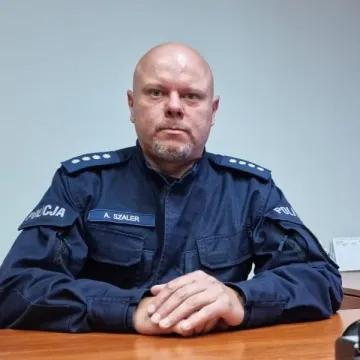 Komendant komisariatu interweniował w drodze do pracy