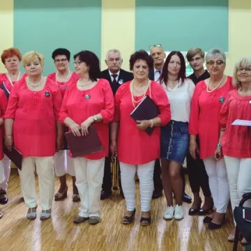 Chór UTW SAN wystąpił dla podopiecznych DPS w Radomsku