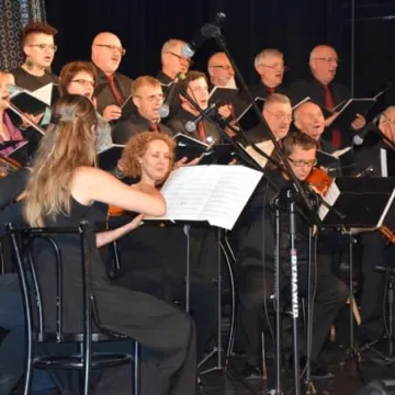 95 lat z Moniuszkowcami