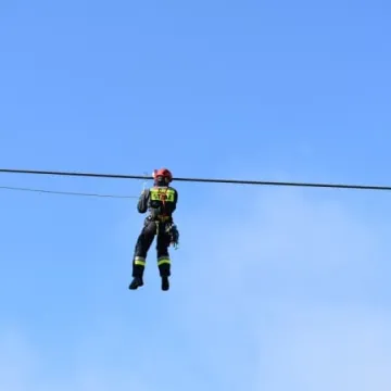 Ćwiczenia ratownicze w Ośrodku Sportu i Rekreacji na Górze Kamieńsk