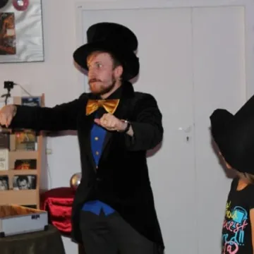 Czary w bibliotece - Alkladiass zadziwił publiczność