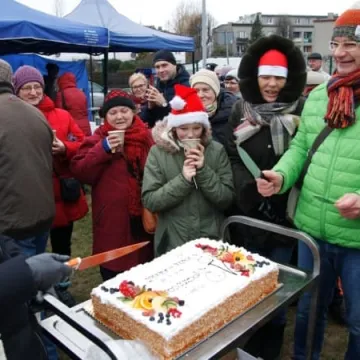 Smaki Kowalowca z rocznicą otwarcia placu zabaw