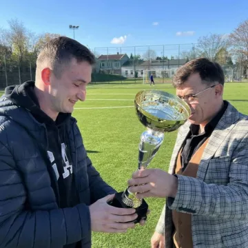 Gołębiarze mistrzem „Szóstek Piłkarskich” w Radomsku