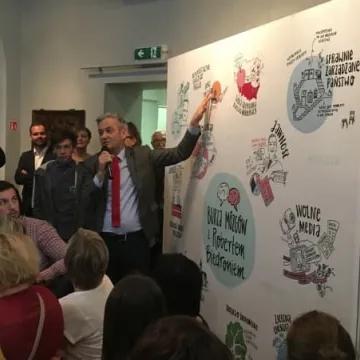 Burza mózgów z Robertem Biedroniem w Radomsku