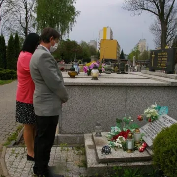 W hołdzie Andrzejowi Chodurze