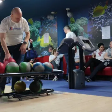 Samorządowcy grali w kręgle