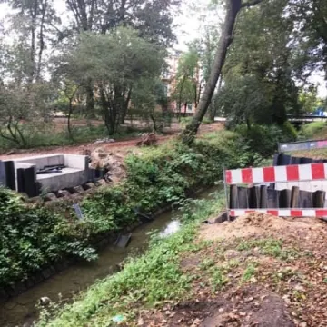 Trwa rewaloryzacja parku Świętojańskiego