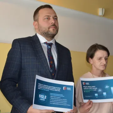 Wielgomłyny: Zbigniew Ziemba mówił o budżecie i finansach kraju