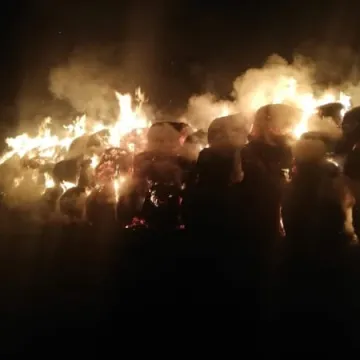 Kolejny pożar balotów słomy w Pratkowicach