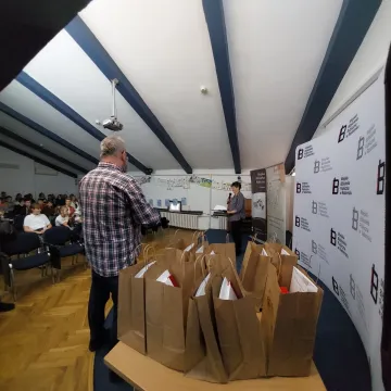 Rozstrzygnięto konkurs „Na nową zwrotkę hymnu”