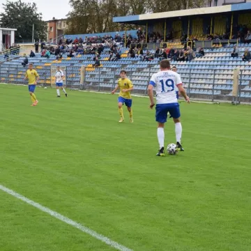 IV liga. RKS Radomsko - LKS Kwiatkowice 3:0