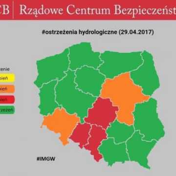 Pogotowie przeciwpowodziowe na terenie gmin Gidle, Ładzice i Radomsko