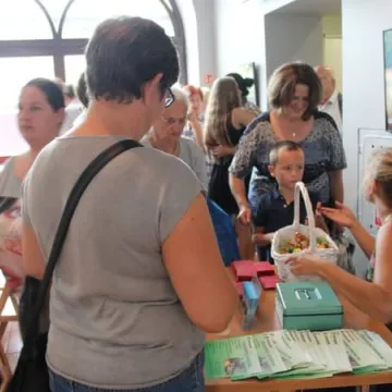 Koncert biskupa Antoniego Długosza dla Koniczynki w Muzeum