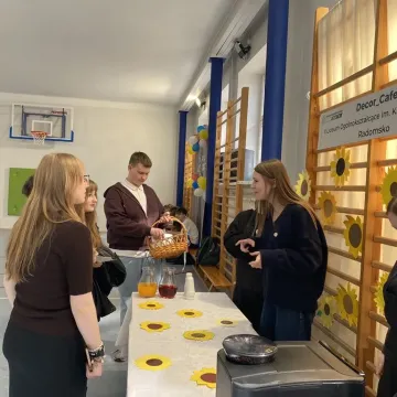 Dzień Owarty w II LO w Radomsku. Ósmoklasiści poznali szkołę od środka