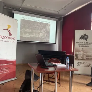 [WIDEO] Poszukiwania szczątków kapitana Stanisława Sojczyńskiego-Warszyca. Wykład dr Krzysztofa Latochy w Muzeum Regionalnym w Radomsku