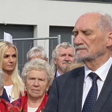 Marszałek Sejmu - Elżbieta Witek z wizytą w Strzałkowie