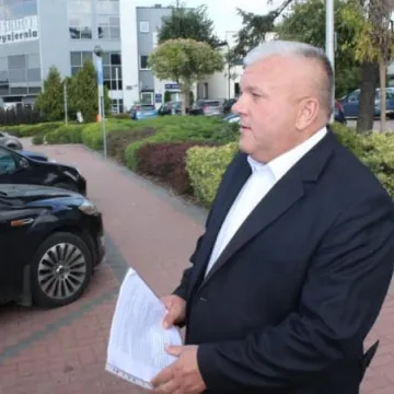 Wygrał w sądzie, posprząta po PiS