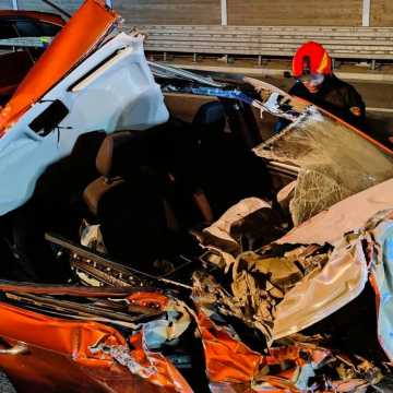 [AKTUALIZACJA] Groźny wypadek na A1 niedaleko Radomska. Droga w kierunku Katowic jest zablokowana!