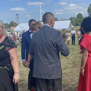 [WIDEO] Dożynki w gminie Masłowice: Tradycja, kultura i wspólne świętowanie