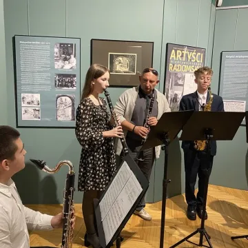 [WIDEO] Noc Muzeów 2025. Powrót do artystycznych korzeni Radomska