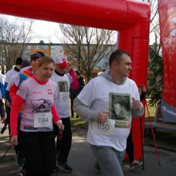 Pobiegli Tropem Wilczym