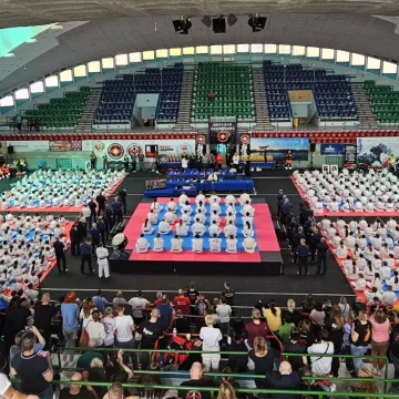 Natalia Dudek z tytułem Mistrzyni Polski w kumite juniorów