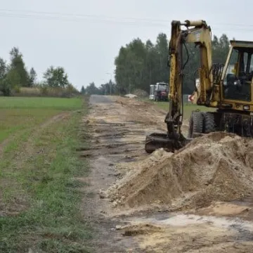 Inwestycje drogowe i nie tylko w gminie Kamieńsk