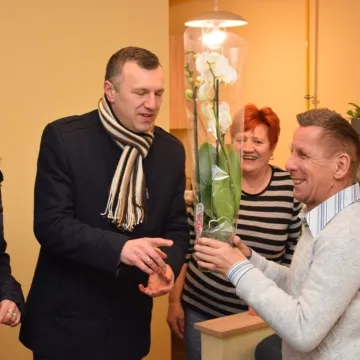 Mareczek wraz z siostrzenicą dostali nowe mieszkanie