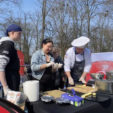 Święta coraz bliżej. Widać to na Jarmarku w Radomsku