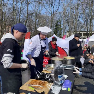 Święta coraz bliżej. Widać to na Jarmarku w Radomsku
