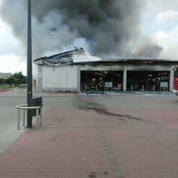 Wielki pożar sklepu Lidl na ul. Jagiellońskiej