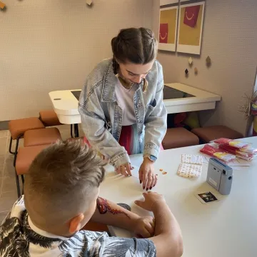 Tłumy na otwarciu McDonald’s w Radomsku