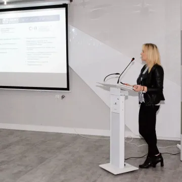 Rozmawiali o biznesie