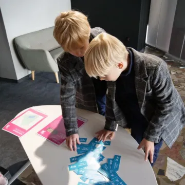 Zagadki w miejskiej grze „Miasto Różewiczów”