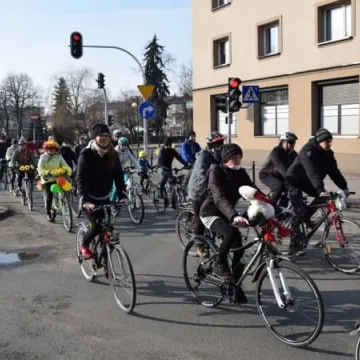 Rowerowo.pl powitało wiosnę na rowerach