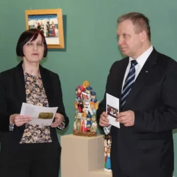 Świętowanie oczami ludowych artystów