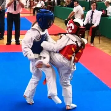 9 pucharów dla karateków z „Randori”