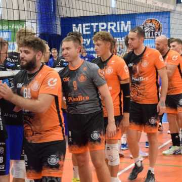 METPRIM Volley Radomsko odprawił debiutanta ze Skierniewic