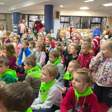 Mikołajki w Miejskiej Bibliotece Publicznej w Radomsku