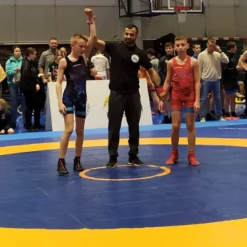 Zapaśnicy ZKS Radomsko wywalczyli 10 medali w Warszawie