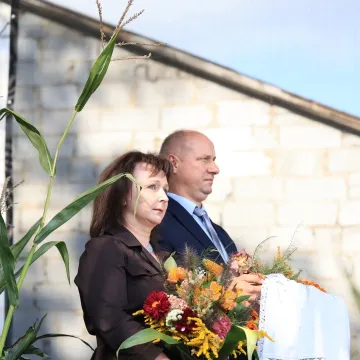 Lokalne tradycje w centrum uwagi podczas święta ziemniaka w Dmeninie