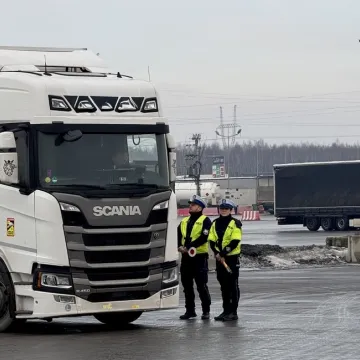 Policjanci włączają się w międzynarodową akcję „Truck & Bus”