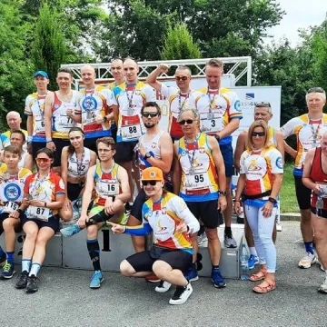 Ponad setka biegaczy stanęła na starcie biegu ulicznego w Radomsku