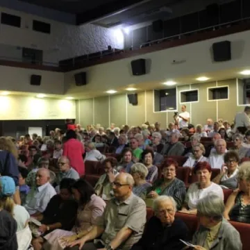 Koncert zespołów folklorystycznych w MDK