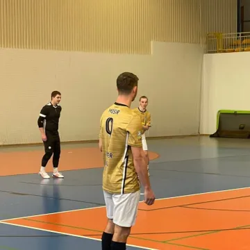 MM Projekt rozbił Młode Wilki