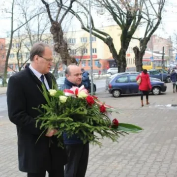Upamiętnili marszałka