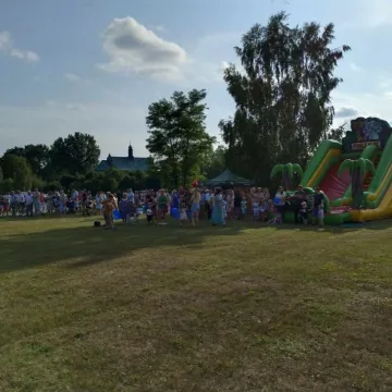 Dożynki w Jedlnie: koncerty, atrakcje i podziękowania za plony