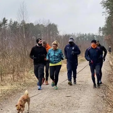 Radomszczańska odsłona Międzynarodowego Dnia Lasów. Wspólny spacer z RAS