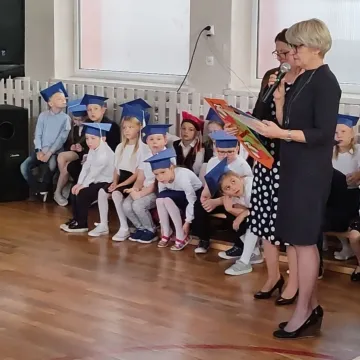 Pierwszaki ślubowały w PSP nr 7 w Radomsku